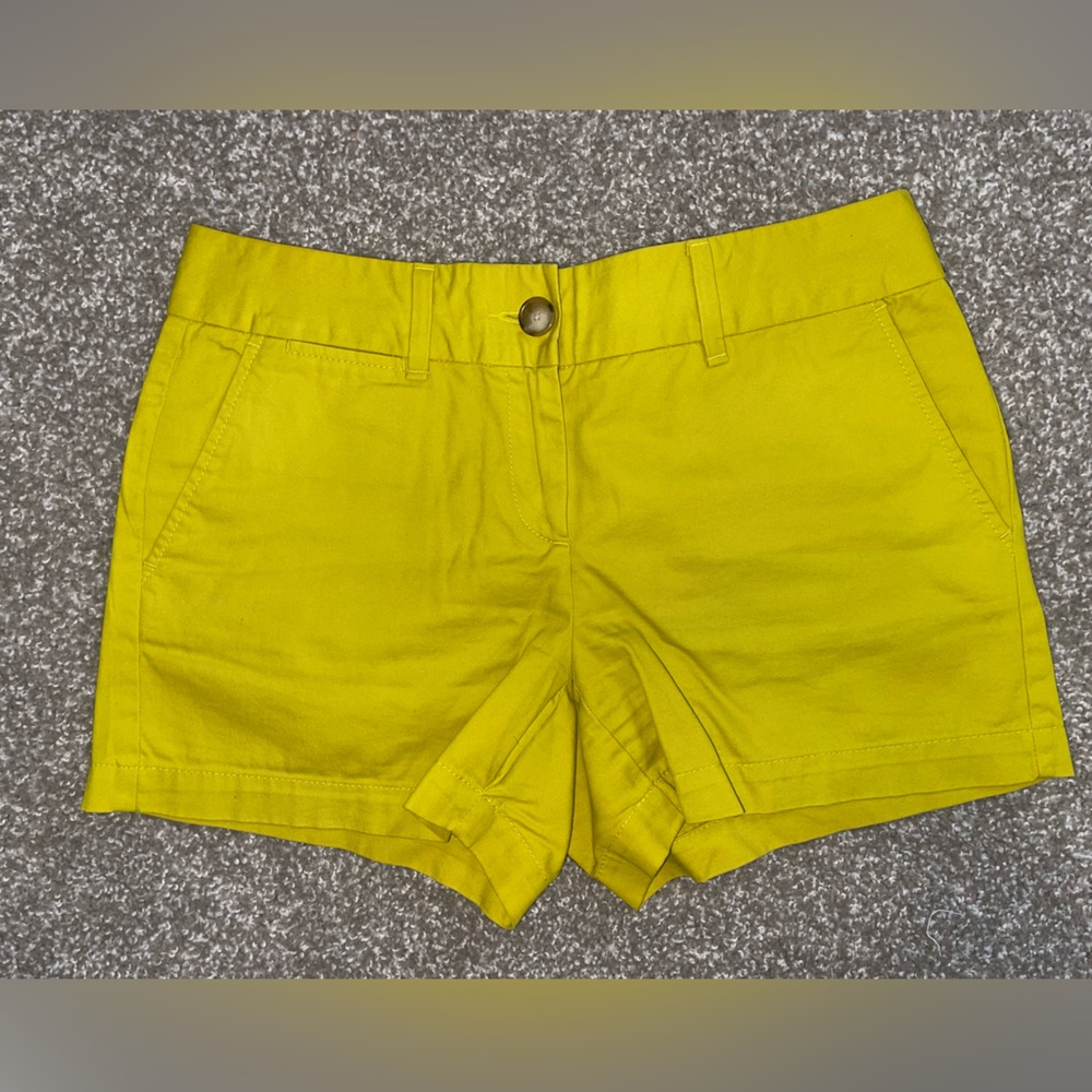 Loft Shorts
Size: 2
Color: Mustard 
4" inseam